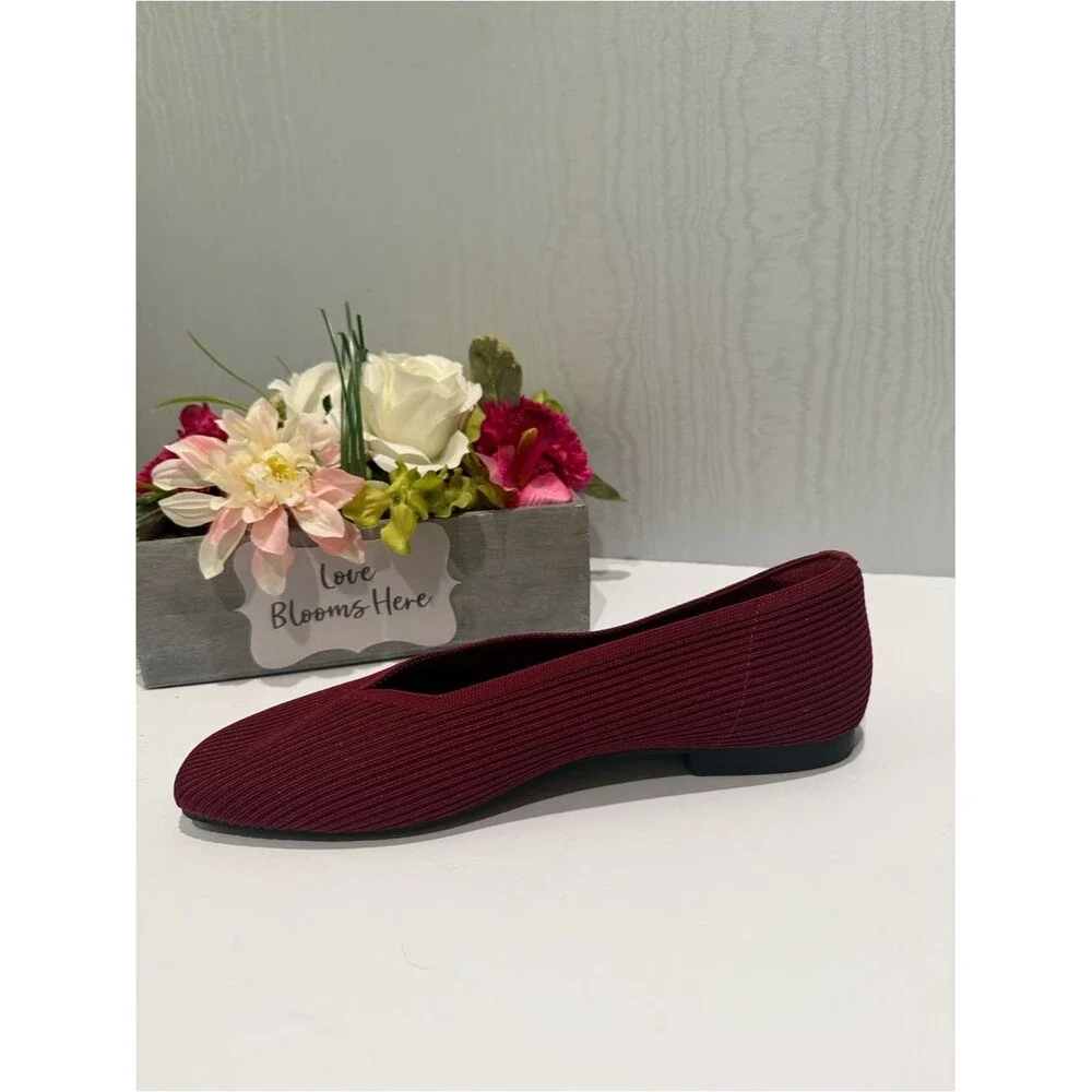 Vivaia Margot 2.0 Square Toe V-Cut Ballet Flats Burgandy Sparkle EU Sz 42